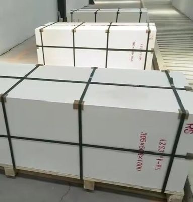 높은 온도 마모 저항성 95% Al2O3 전기 활 오븐을위한 불소연 하얀 코룬드 벽돌