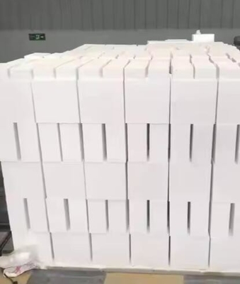 알루미나 거품 불투화 벽돌 1800C 알루미나 홀 볼 절연 벽돌 세라믹 오븐