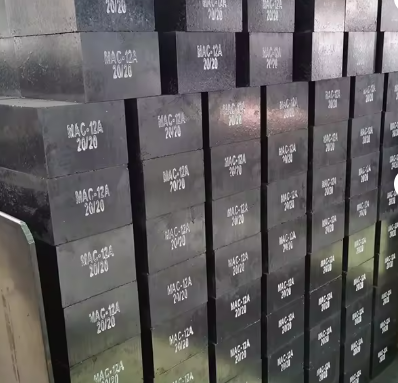 롱싱 굴성 마그네시아 탄소 벽돌 고온 1800°C 마그네슘 탄소 벽돌 에프 및 변환기